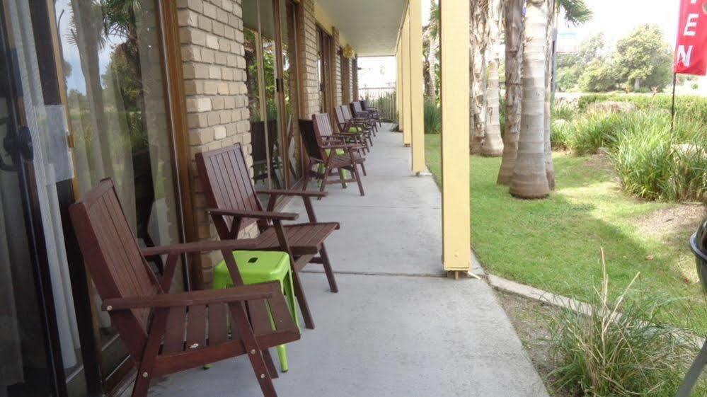 Abel Tasman Waterfront Motel Lakes Entrance Exterior foto