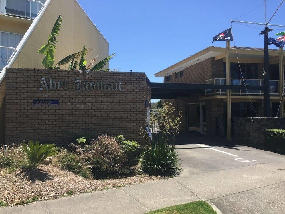 Abel Tasman Waterfront Motel Lakes Entrance Exterior foto